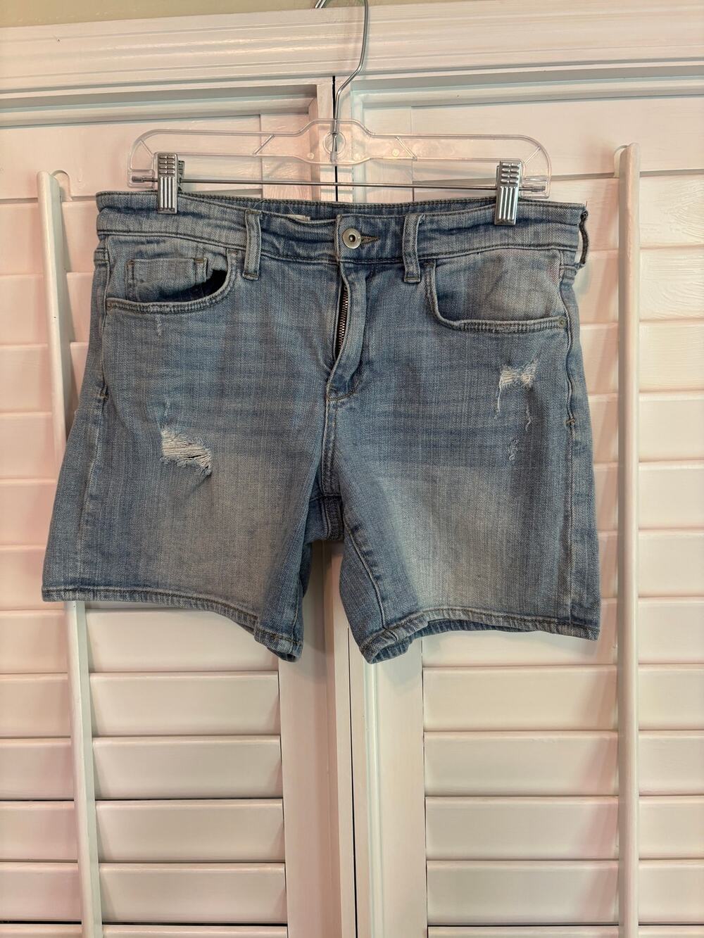 Pilcro And The Letterpress Slim Boyfriend‎ Jean Shorts Size 29